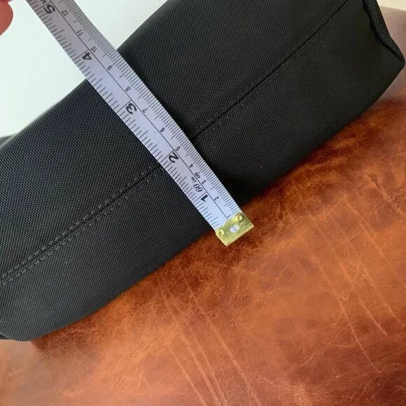 Dooney & Bourke Women's Handbag Nylon Crossbody - Picture 8 of 15